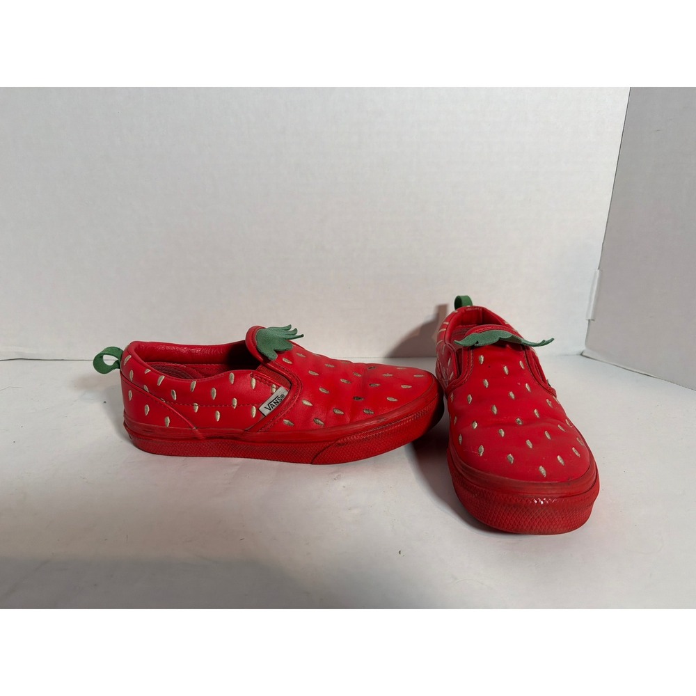 Vans Kids Classic Slip-On Strawberry Red Quilted Sneakers US Kids 3.0